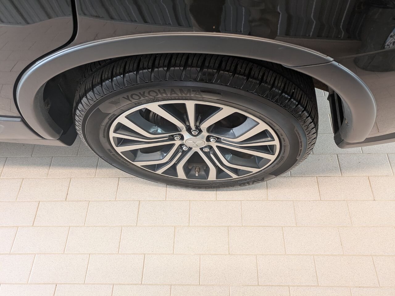 2016 Mitsubishi Outlander Black Gatineau - photo #4