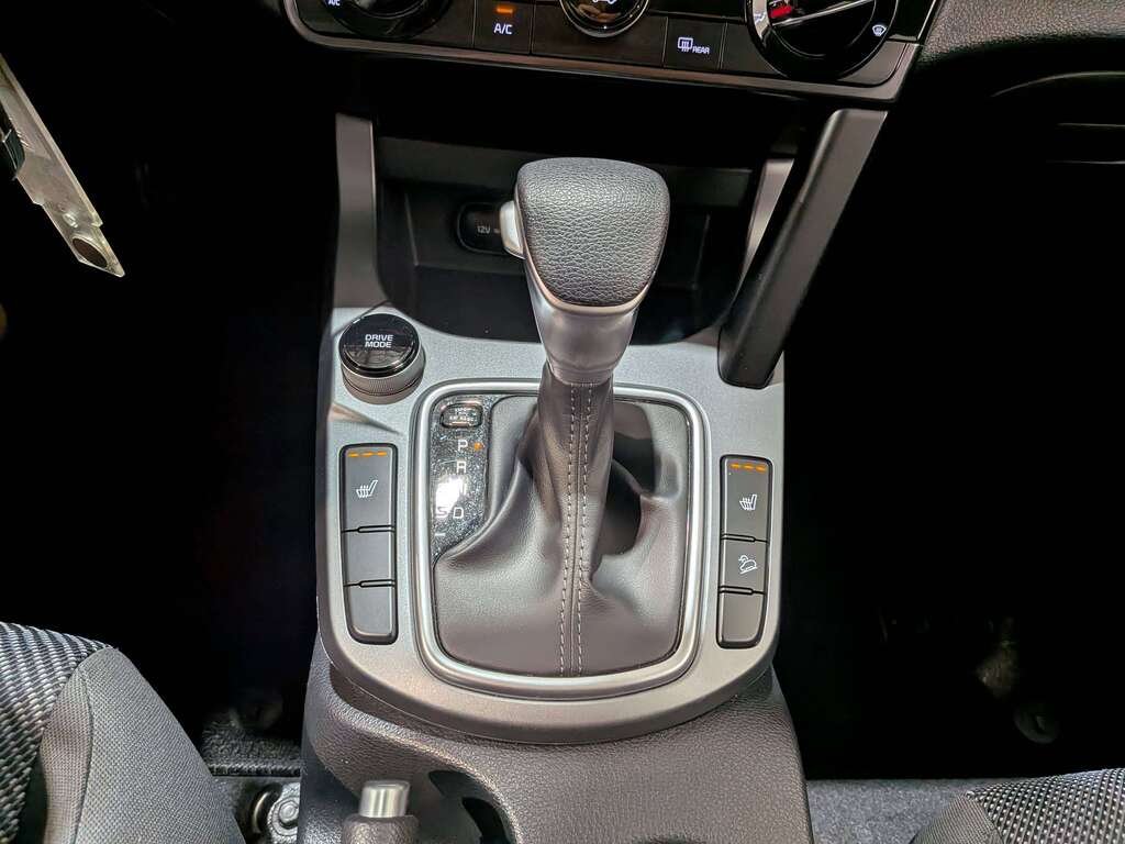 Kia Seltos LX FWD 2024 Blanc Val-David - photo #25