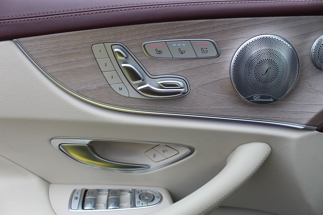 Mercedes-Benz Classe-E VIN: WDD1K6GB4JF060375 2018 Bleu Sainte-Rose - photo #11