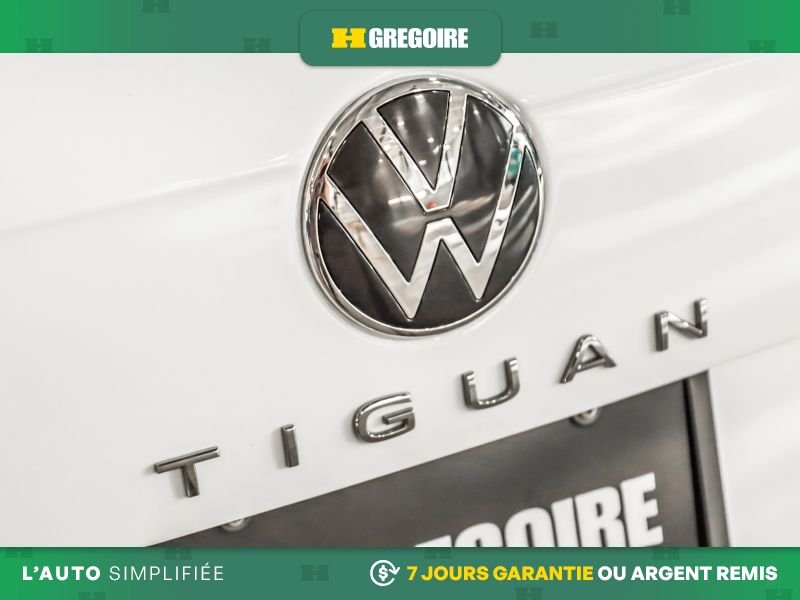 2024 Volkswagen Tiguan White Saint-Eustache - photo #16