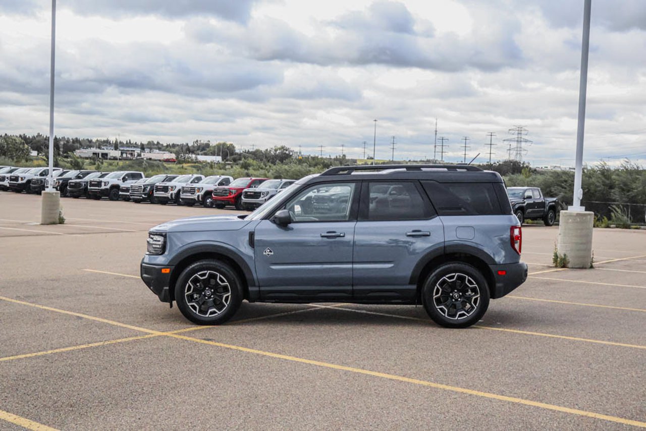 2025 Ford Bronco Sport Outer Banks 4x4 Azure Gray Metallic Sherwood Park - photo #4