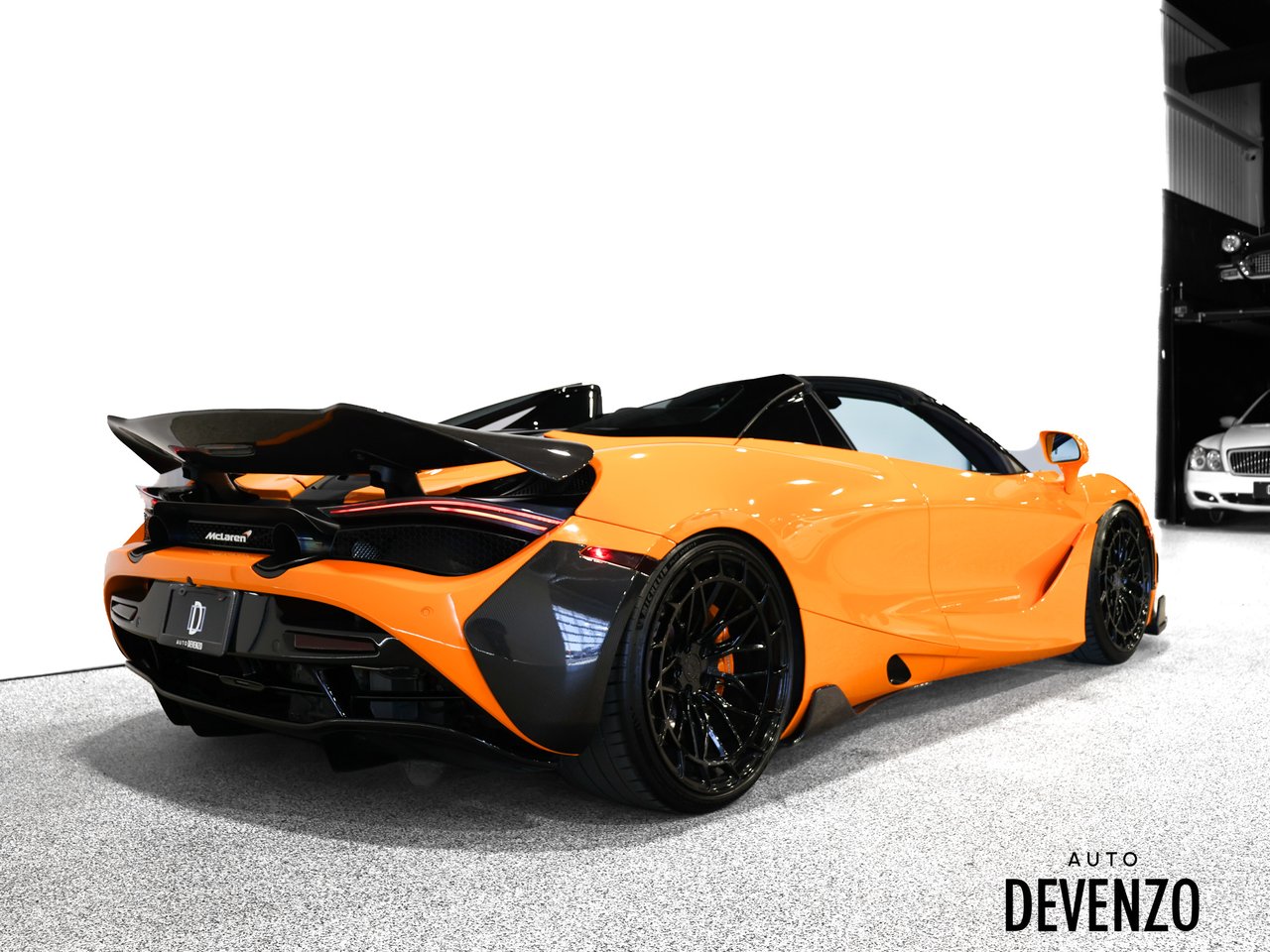 McLaren 720S 2020 Orange Saint-Eustache - photo #3