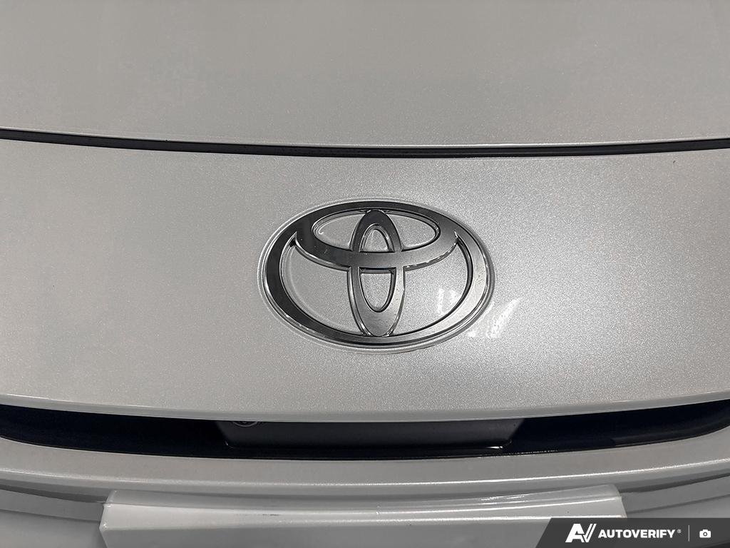 2025 Toyota Prius Plug-In Hybrid S2501809 | XSE Wind Chill Pearl Edmonton - photo #8