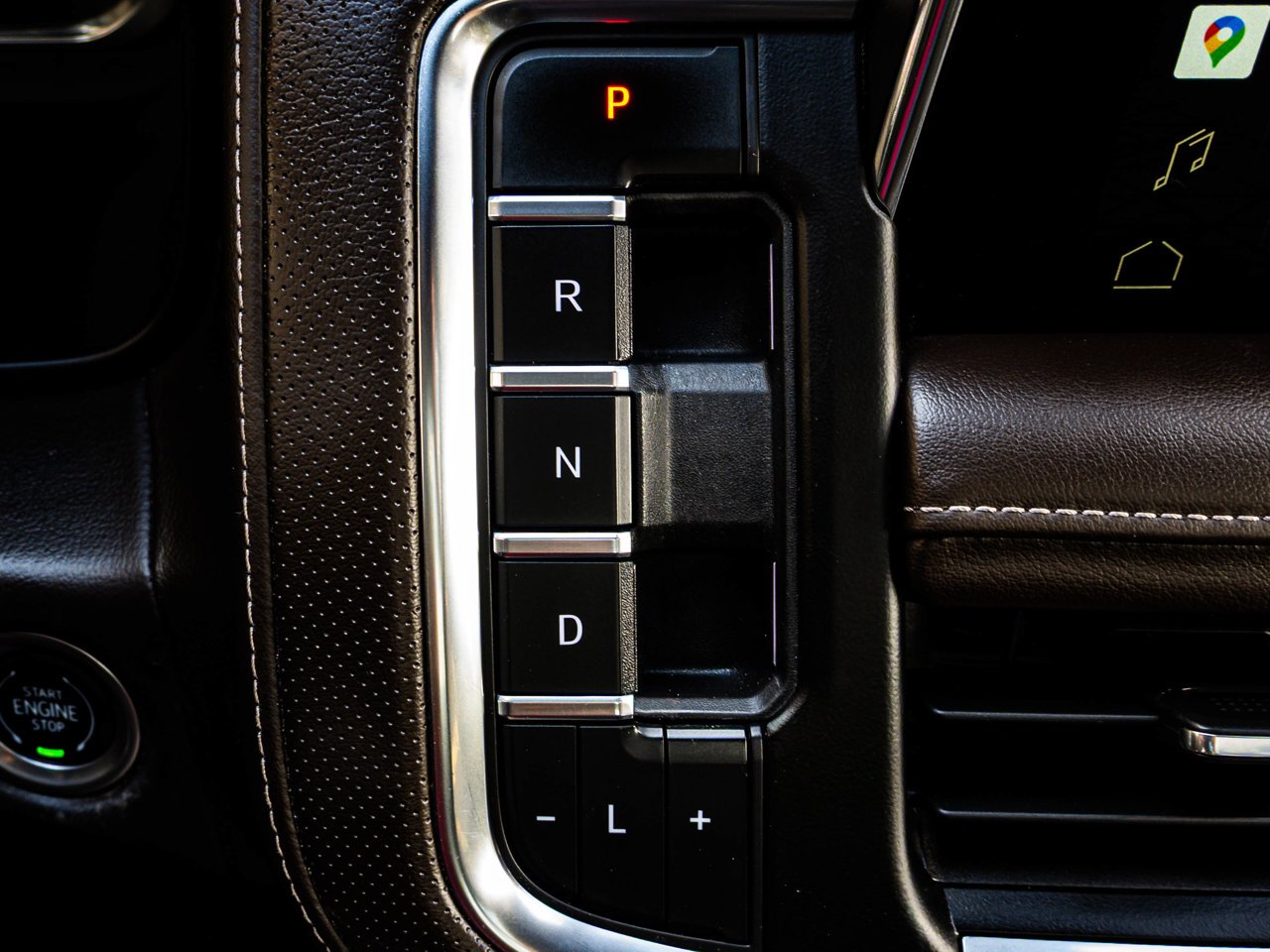 2022 GMC Yukon XL 4WD 4dr SLT Red Sherwood Park - photo #25