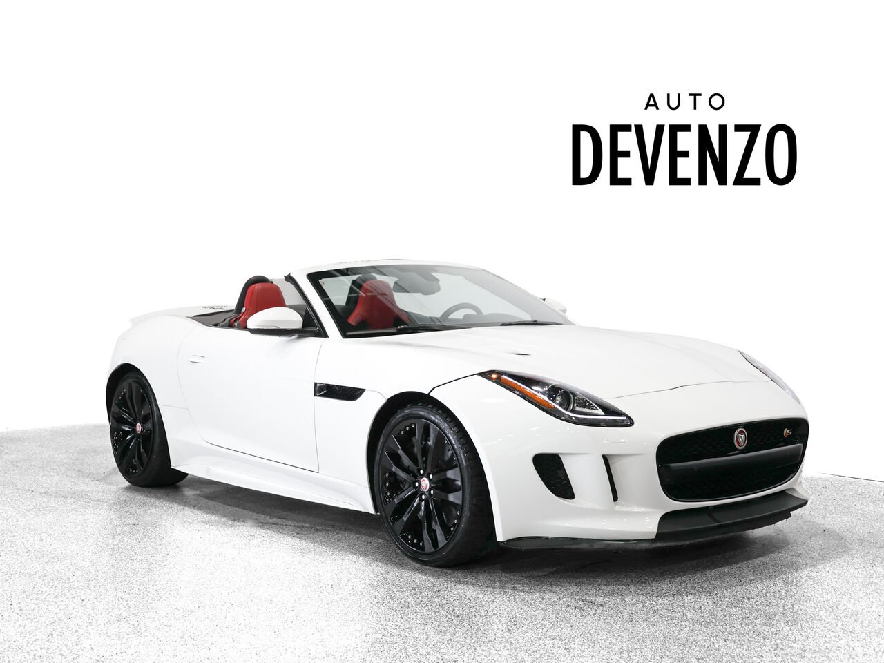 2016 Jaguar F-TYPE White Saint-Eustache - photo #0