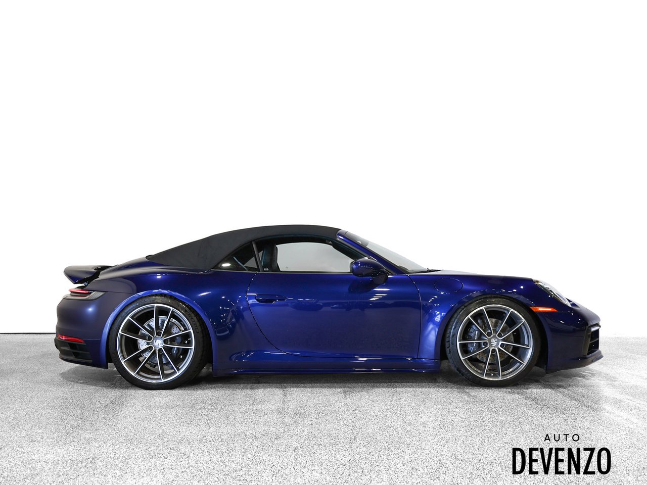Porsche 911 2024 Bleu Saint-Eustache - photo #2