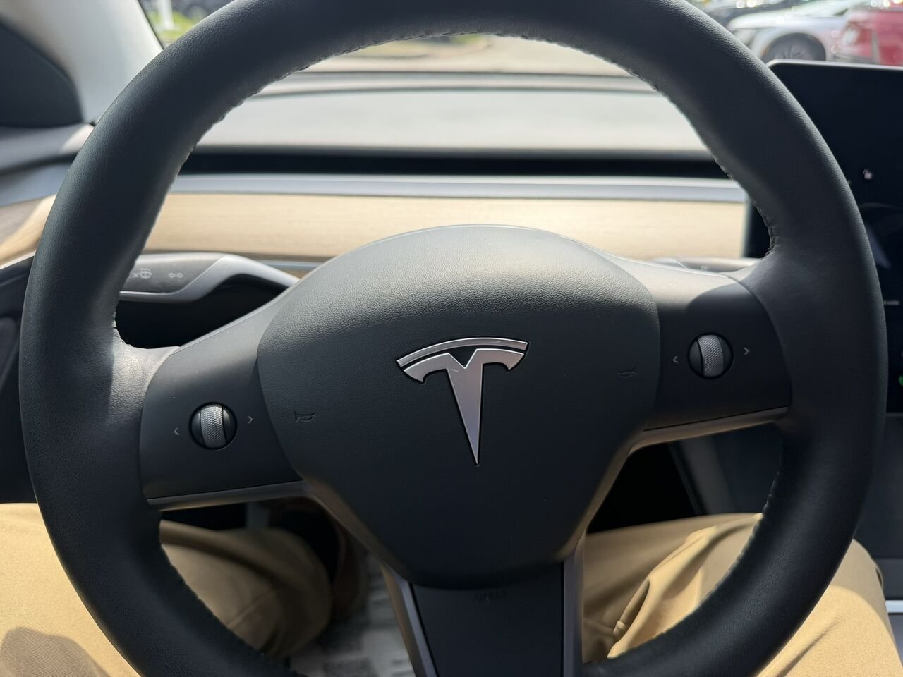 Tesla Model 3 STANDARD RANGE PLUS 2021 Noir Laval - photo #25