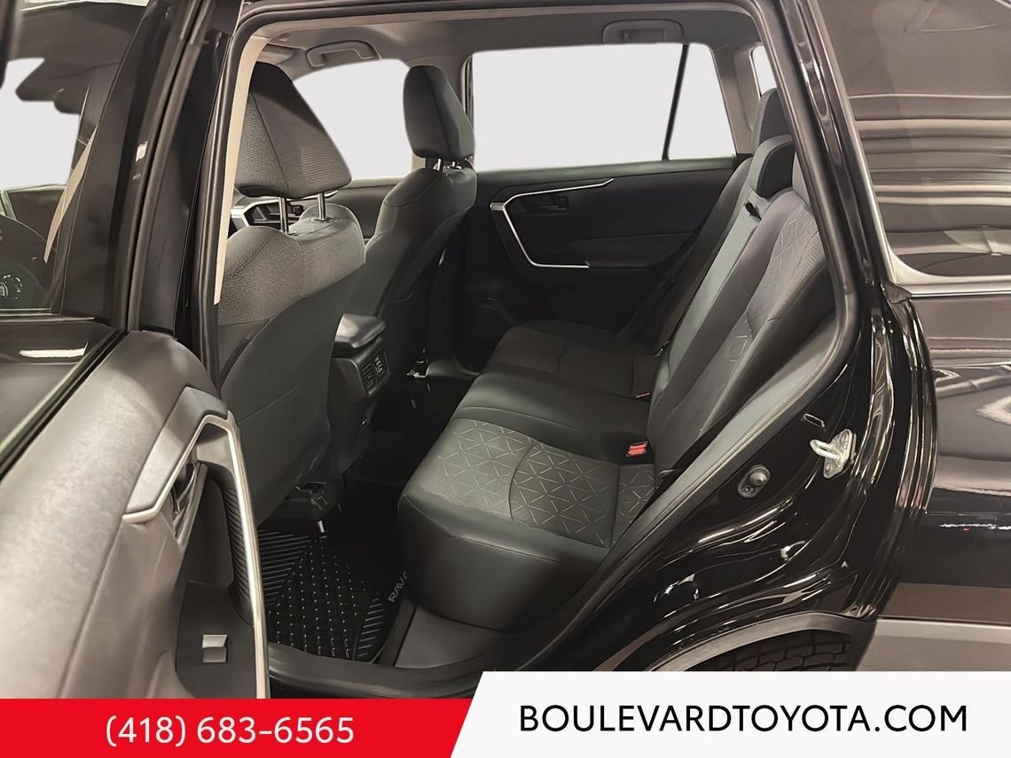 Toyota RAV4 99357B-118 | LE, AWD 2024 Noir minuit métallisé Québec - photo #34