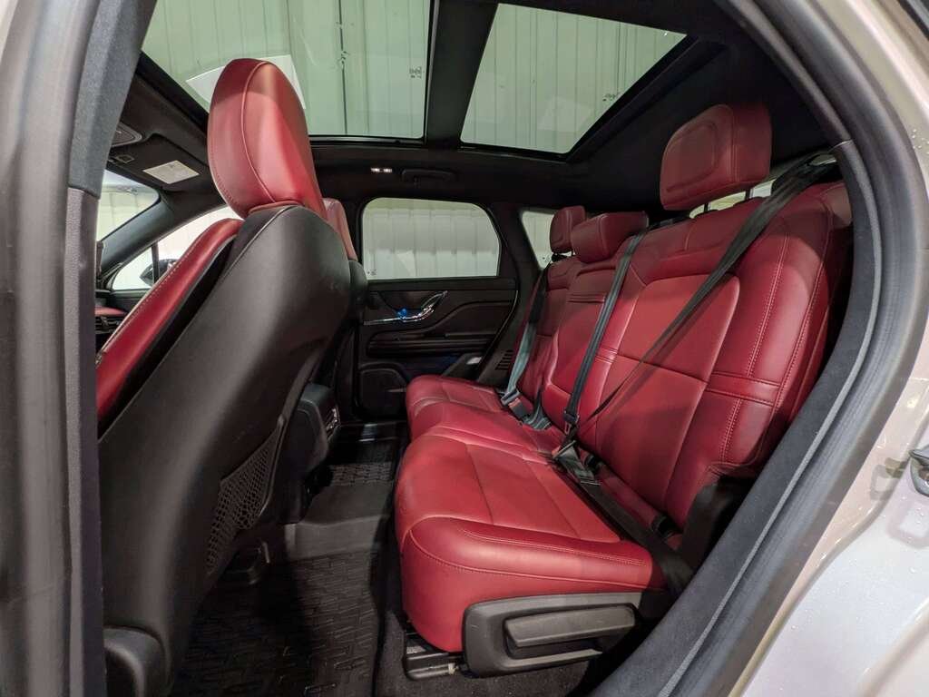 2023 Lincoln Corsair Grand Touring AWD White Val-David - photo #11