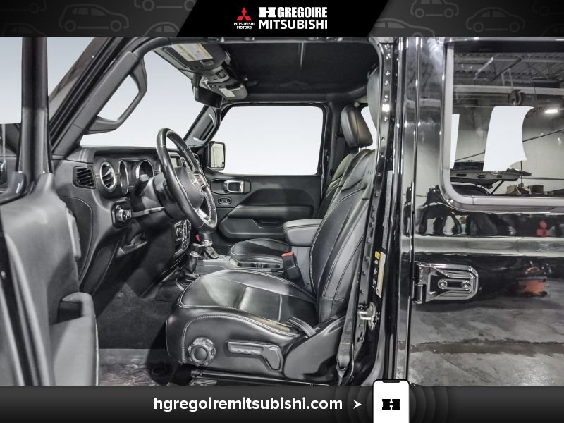 2020 Jeep Wrangler Unlimited Black Blainville - photo #13