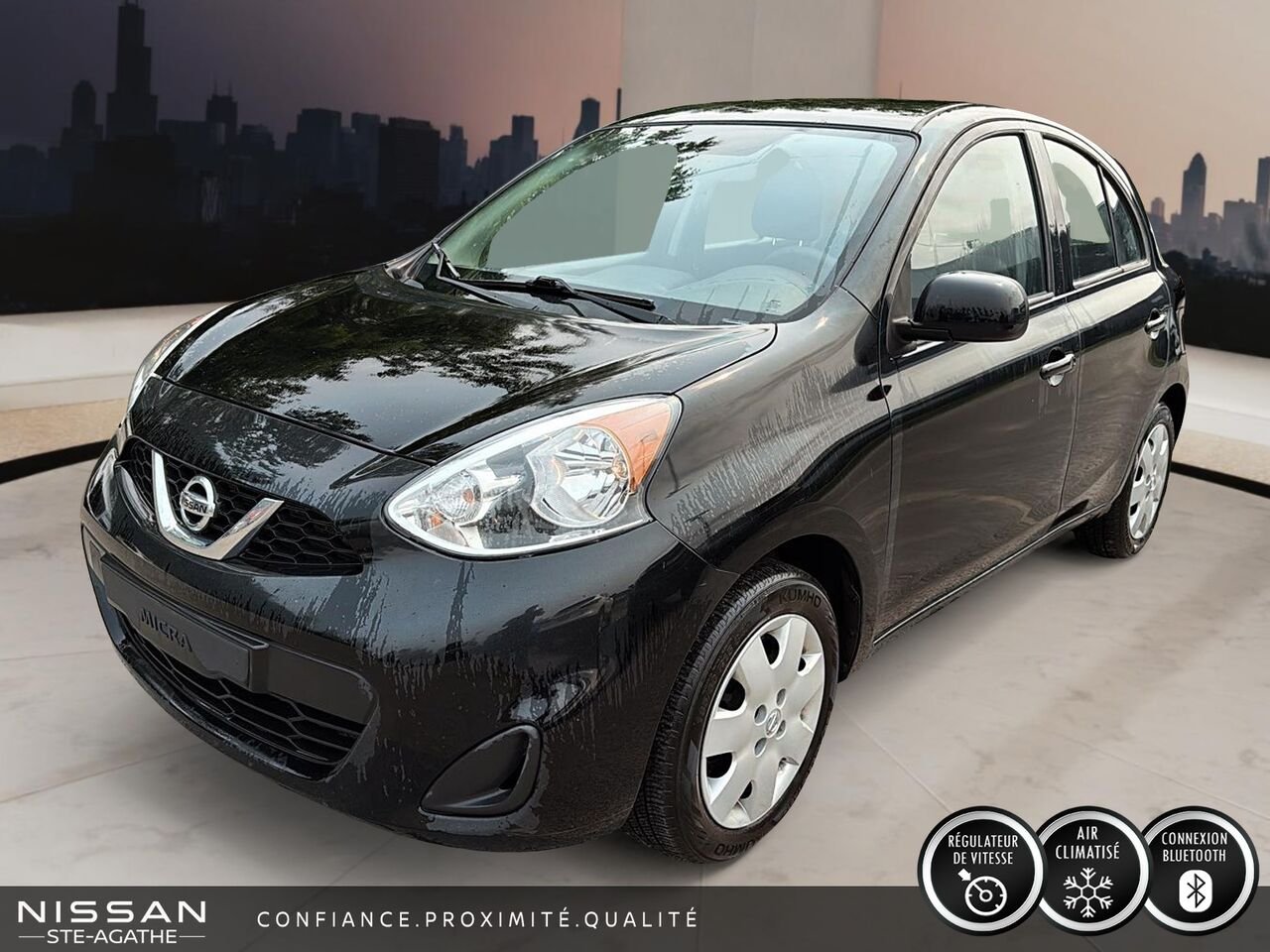 2017 Nissan Micra SV à hayon 4 portes BA Black Saint-Jérôme - photo #0