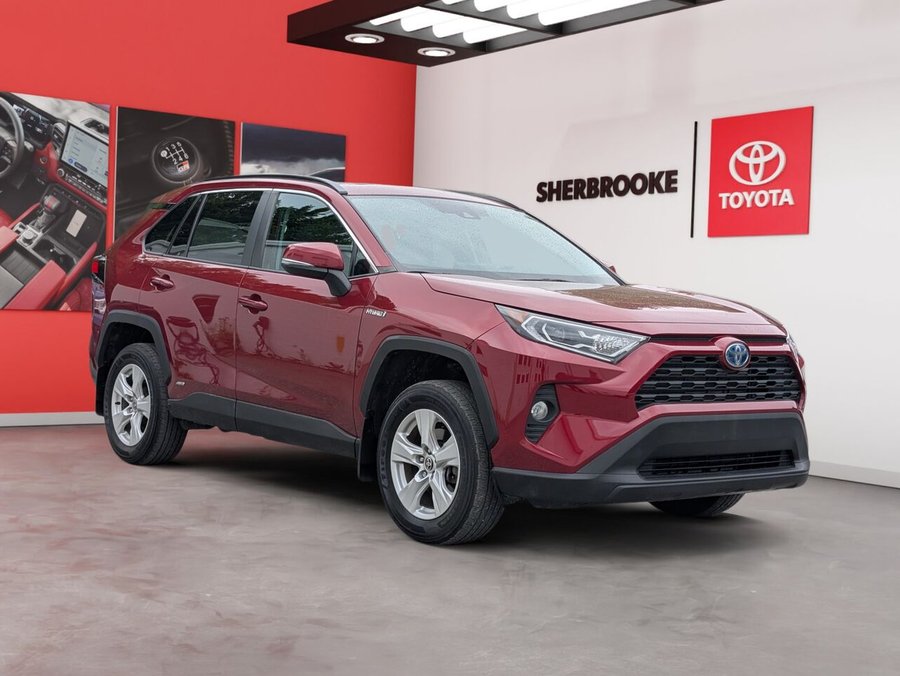 2021 Toyota RAV4 Hybrid 2021 Red