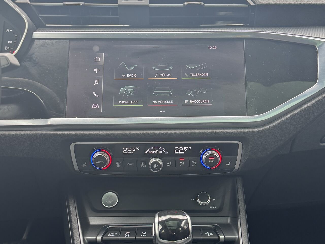2020 Audi Q3 Progressiv White Granby - photo #23