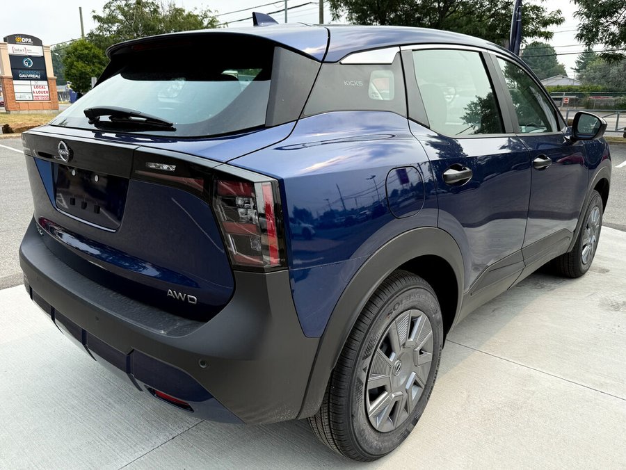 Nissan Kicks 2026 2026 Bleu foncé nacré