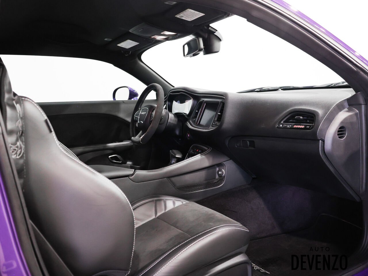Dodge Challenger 2018 Mauve Saint-Eustache - photo #6