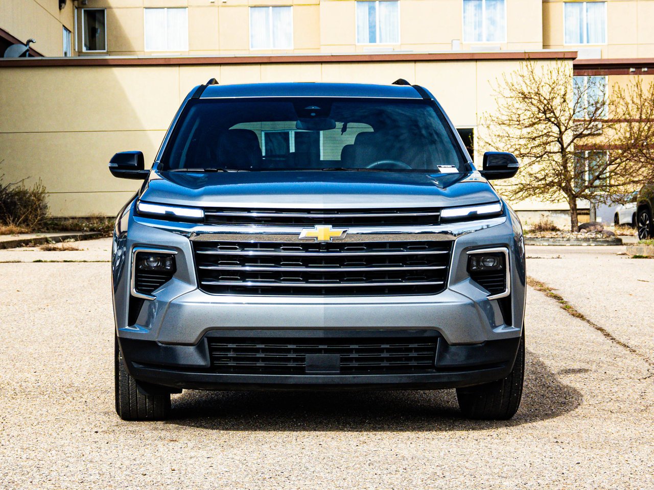 2026 Chevrolet Traverse AWD 4dr LT Grey Sherwood Park - photo #2