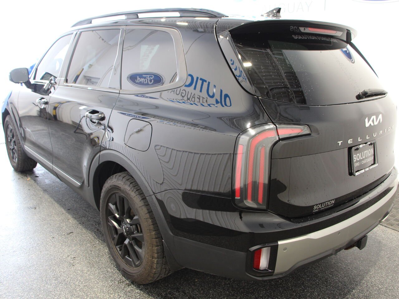 Kia Telluride X-PRO KIA TELLURIDE,X-PRO-4D UTILITY AWD 2023 Noir Châteauguay - photo #3