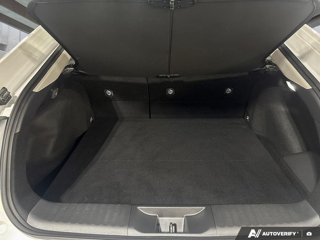 2025 Toyota Prius Plug-In Hybrid S2501809 | XSE Wind Chill Pearl Edmonton - photo #10