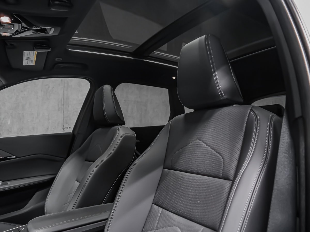 2024 BMW X1 XDRIVE28I TOIT PANORAMIQUE VOLANT CHAUFFANT White Montreal - photo #21