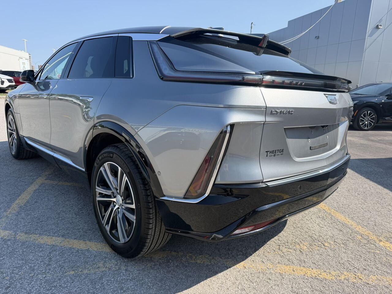 Cadillac LYRIQ LUXURY AWD FINANCEMENT À PARTIR DE 0.99% 2024 Gris Laval - photo #10