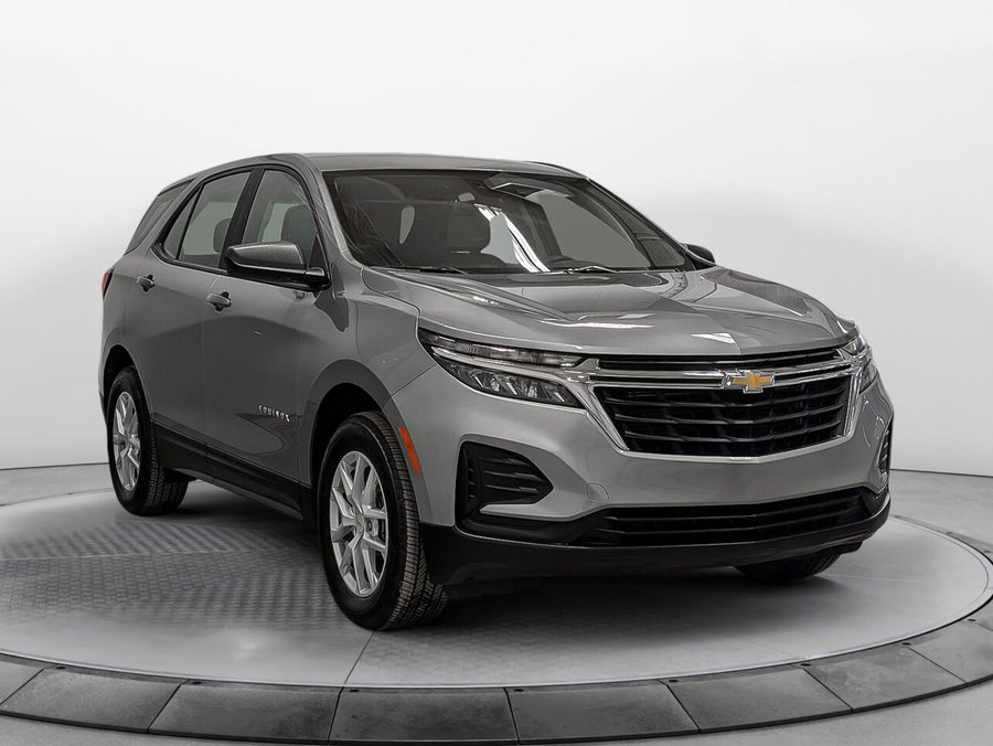 CHEVROLET Equinox AWD LS 6951 KM Seulement et 1 Propriétaire!! 2023 Gris