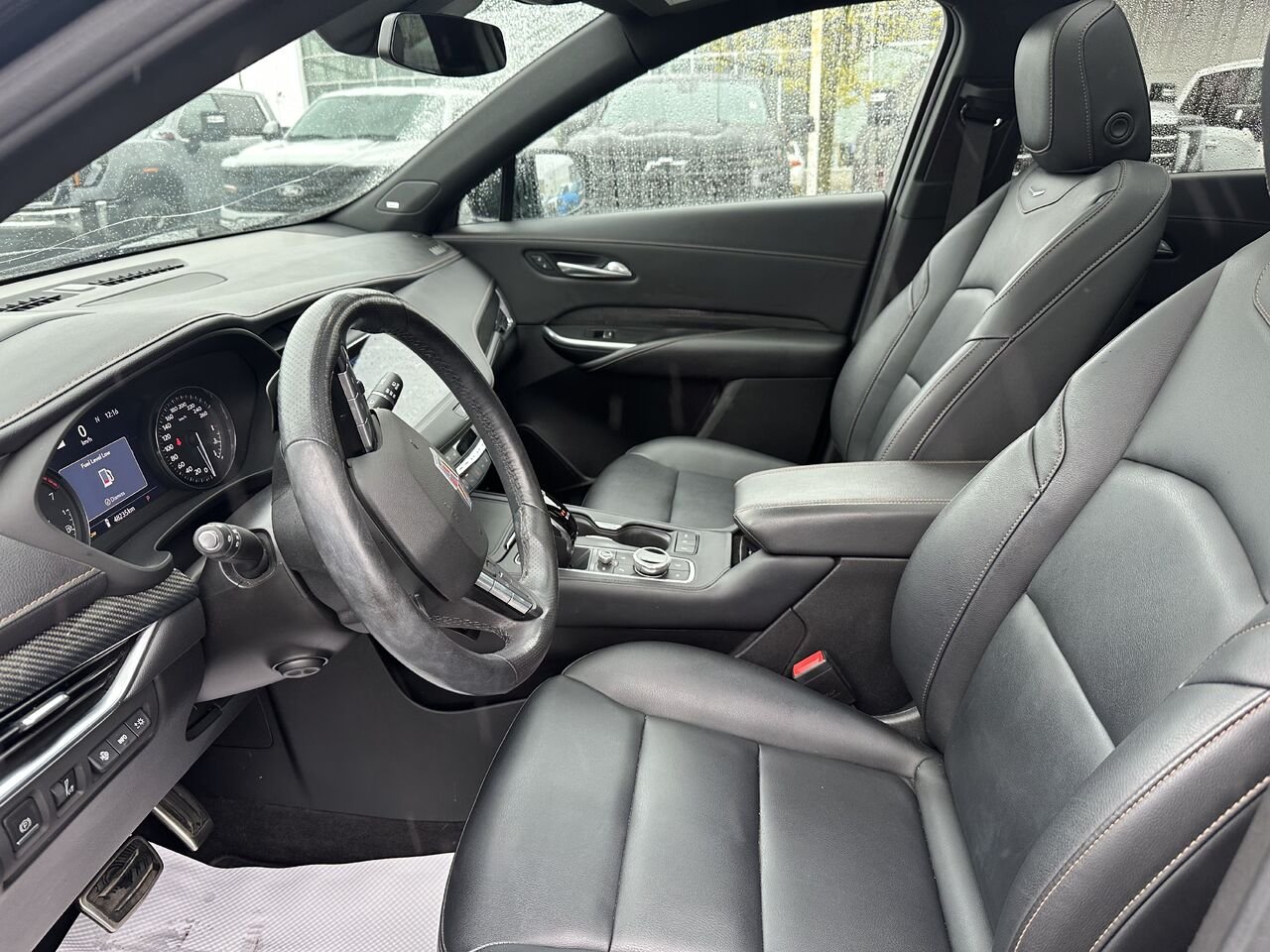 2023 CADILLAC XT4 SPORT Traction intégrale, 4 portes Sport Black Gatineau - photo #4