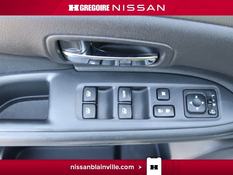 2018 Mitsubishi Outlander White Laval - photo #21