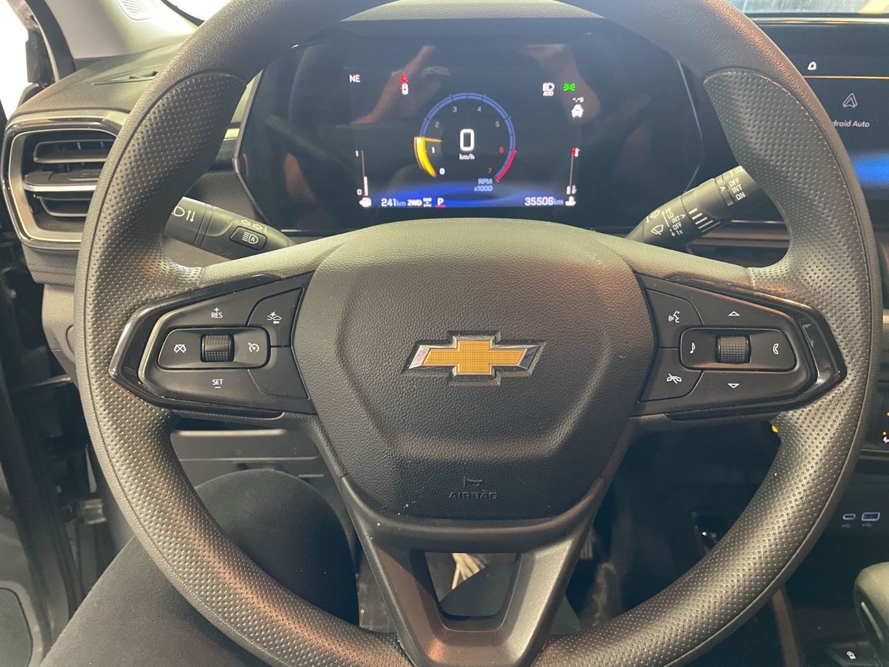 Chevrolet Trailblazer LS AWD *CARPLAY* GR COMMODITÉ BLUETOOTH WIFI USB 2024 Gris Saint-Jérôme - photo #13