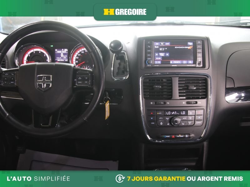 Dodge GR Caravan 2020 Noir Laval - photo #24