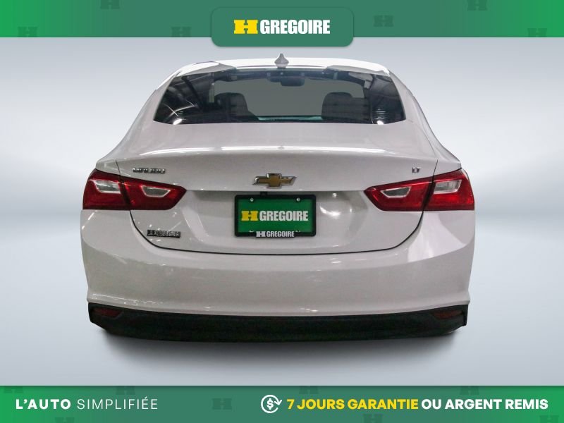 Chevrolet Malibu 2023 Blanc Saint-Eustache - photo #5