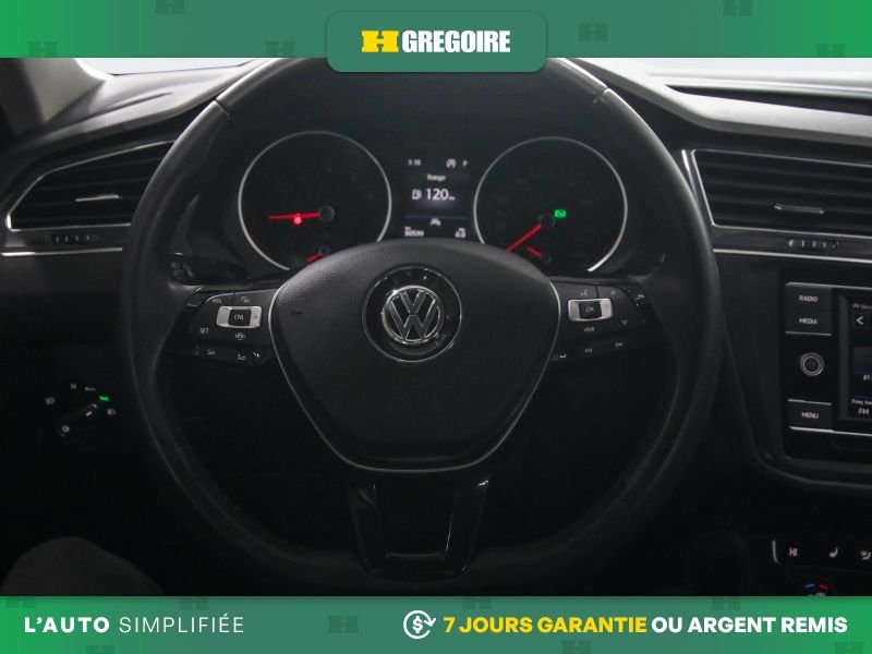 2020 Volkswagen Tiguan Black Laval - photo #15