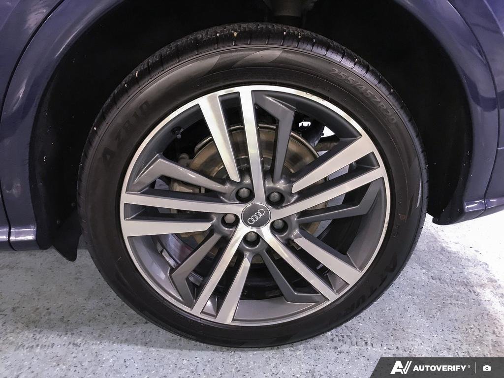 2018 Audi Q5 2600853A | Progressiv Blue Edmonton - photo #5