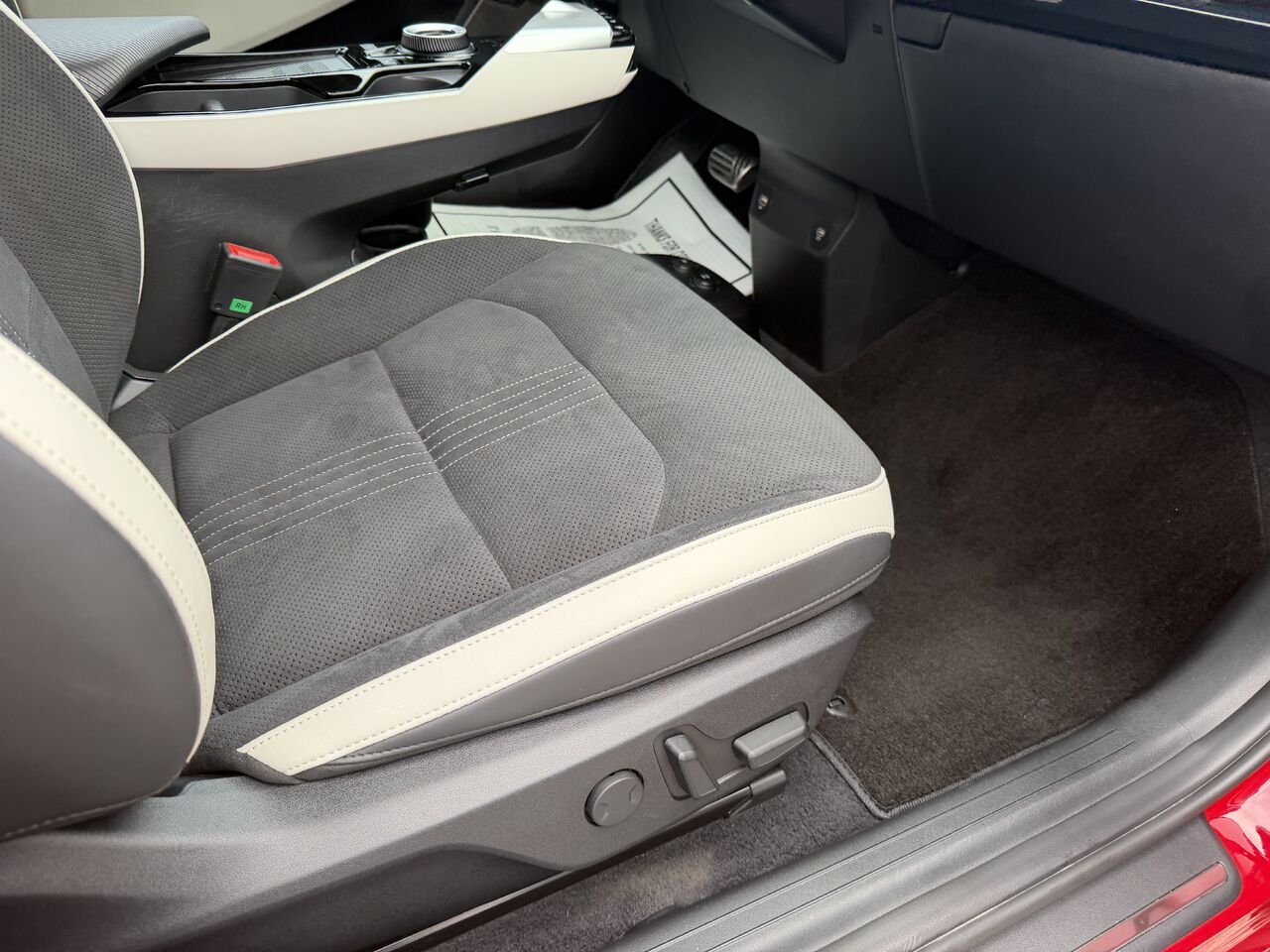 2024 Kia EV6 GT-Line AWD Red Laval - photo #22