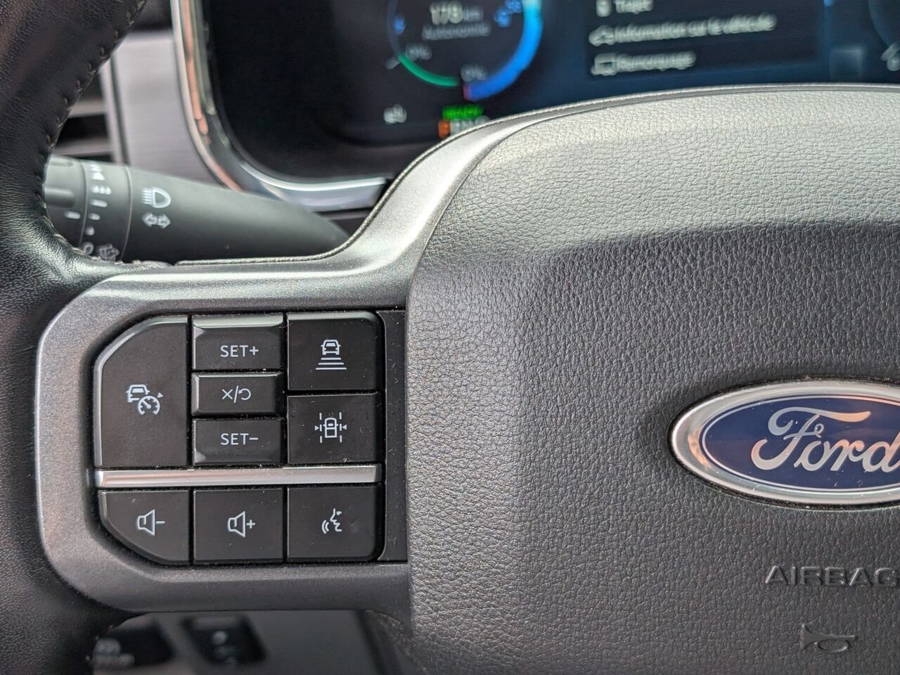 2023 Ford F-150 Lightning 1FTVW1EL4PWG24954 Black Sherbrooke - photo #17