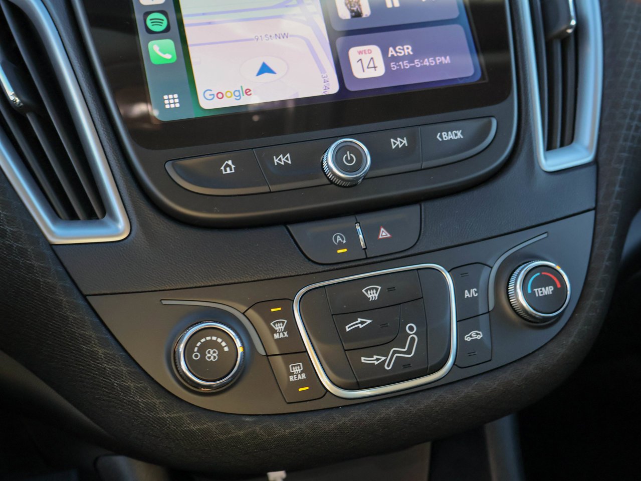 2024 Chevrolet Malibu 4dr Sdn LS Black Sherwood Park - photo #23