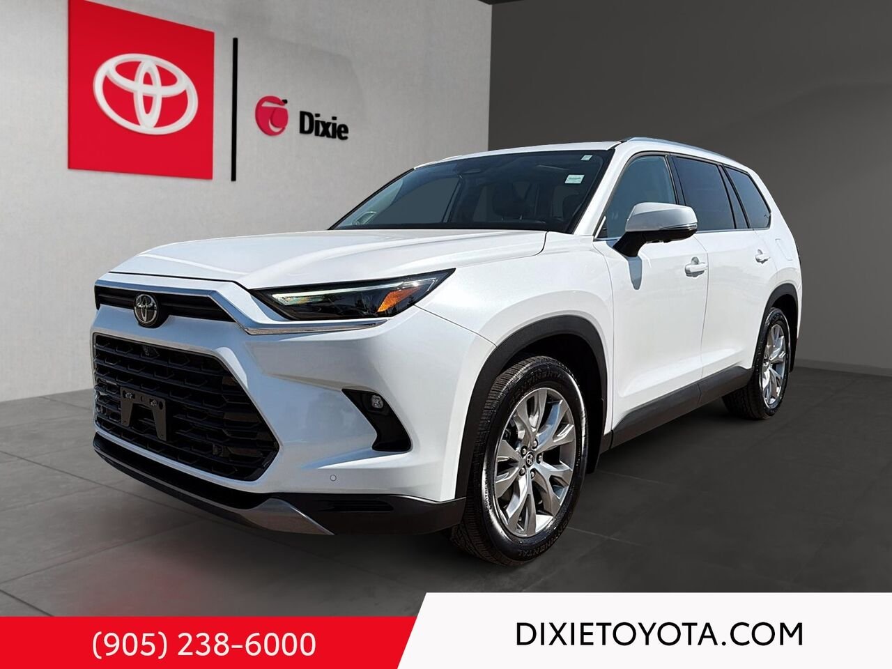 2024 Toyota Grand Highlander LIMITED AWD / CLEAN CARFAX / HEATED AND VENTILATED SEATS / ALLOY WHEELS / MOONROOF / CARPLAY AND ANDROID AUTO White Mississauga - photo #0