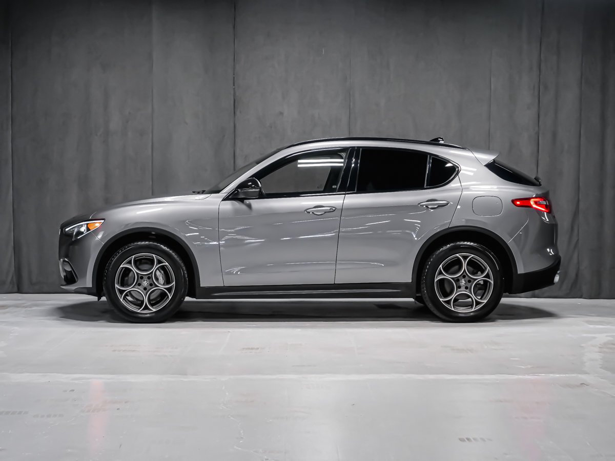 2021 Alfa Romeo Stelvio Sprint Grey Montreal - photo #2
