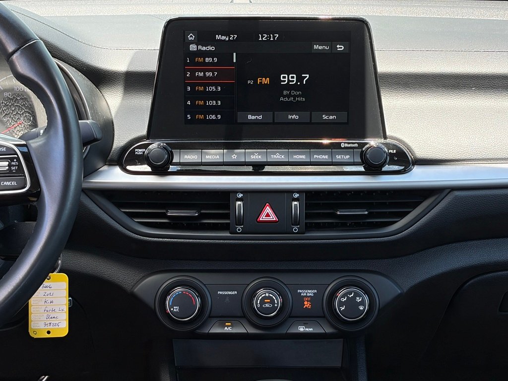 2021 Kia Forte White Gatineau - photo #16