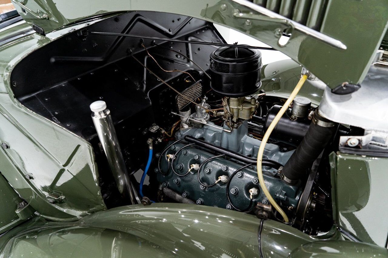 1936 Ford Model 48 Phaeton PRIX EN USD | Beautifully presented in original condition Green Montreal - photo #14