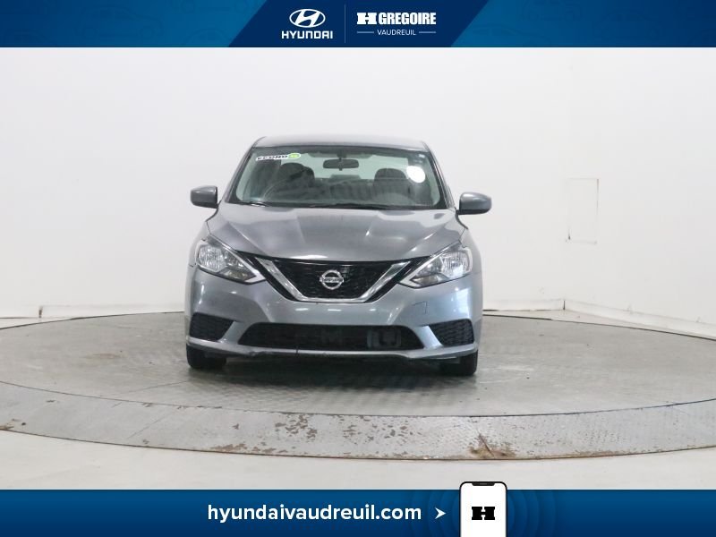 2019 Nissan Sentra Grey Blainville - photo #2