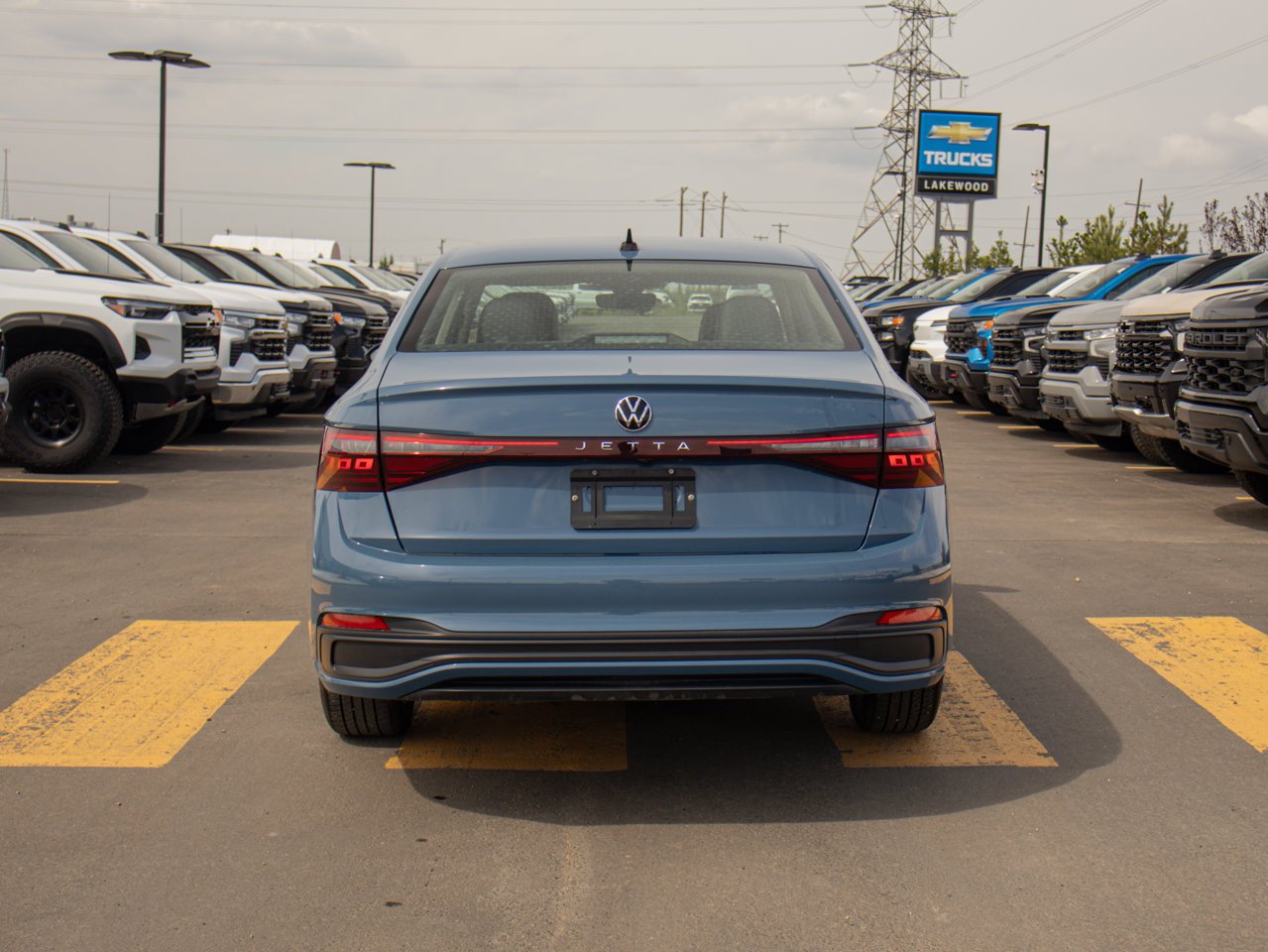 2025 Volkswagen Jetta Comfortline Auto Monterey Blue Pearl Sherwood Park - photo #8