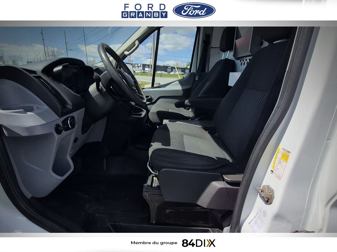 Ford Transit fourgon utilitaire 2015 Blanc Granby - photo #15