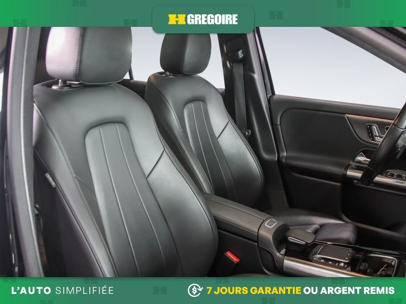 2023 Mercedes Benz GLA250 Black Saint-Eustache - photo #30
