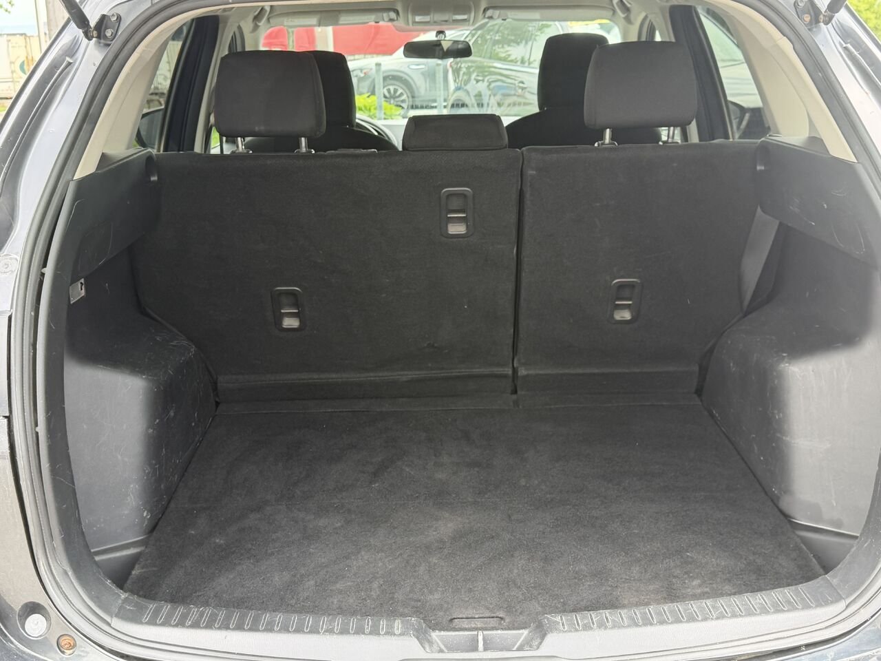 2014 Mazda CX-5 Grey Ste-Marie - photo #8