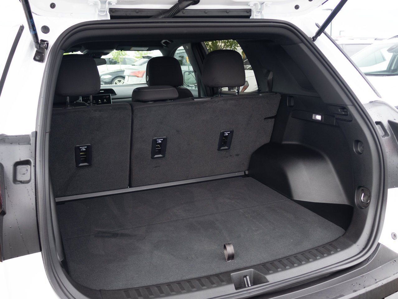 2026 GMC Terrain AWD 4dr Elevation White Sherwood Park - photo #10