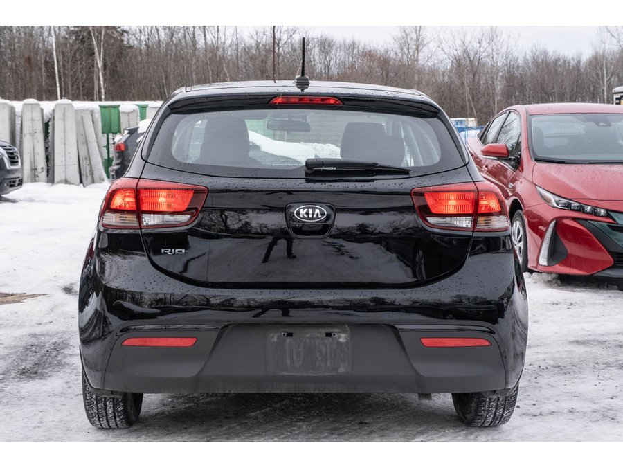2020 Kia Rio 5-door 2020 Black