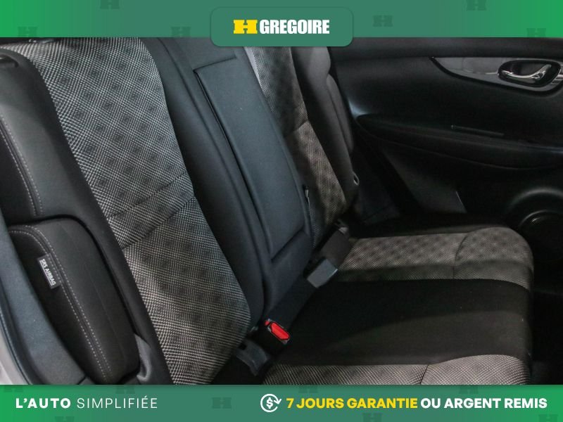 2020 Nissan Qashqai Grey Blainville - photo #27