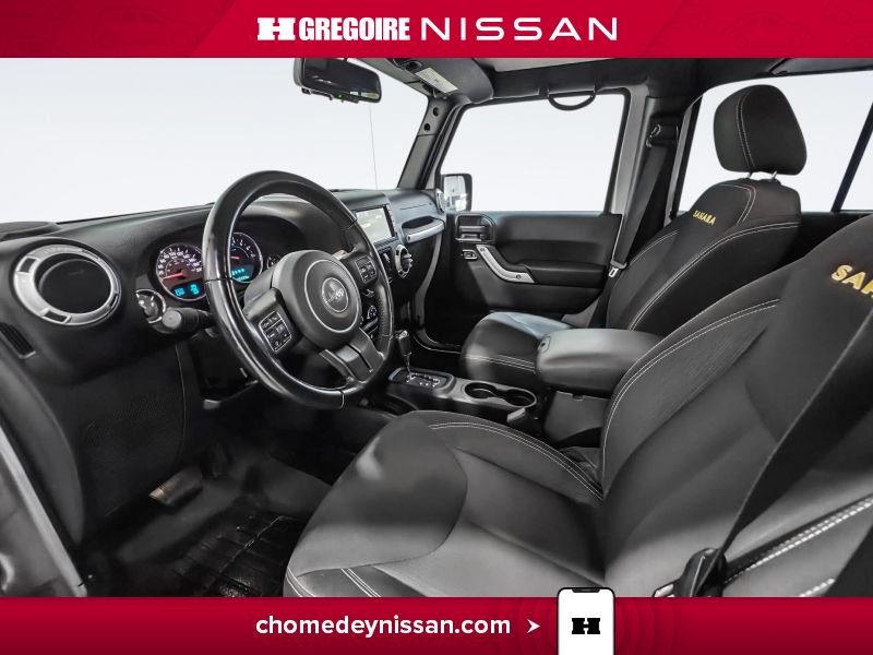 Jeep Wrangler Unlimited 2015 Argent Laval - photo #13