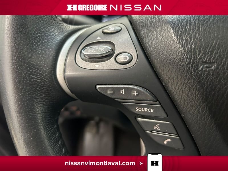 2017 Nissan Pathfinder Grey Laval - photo #14