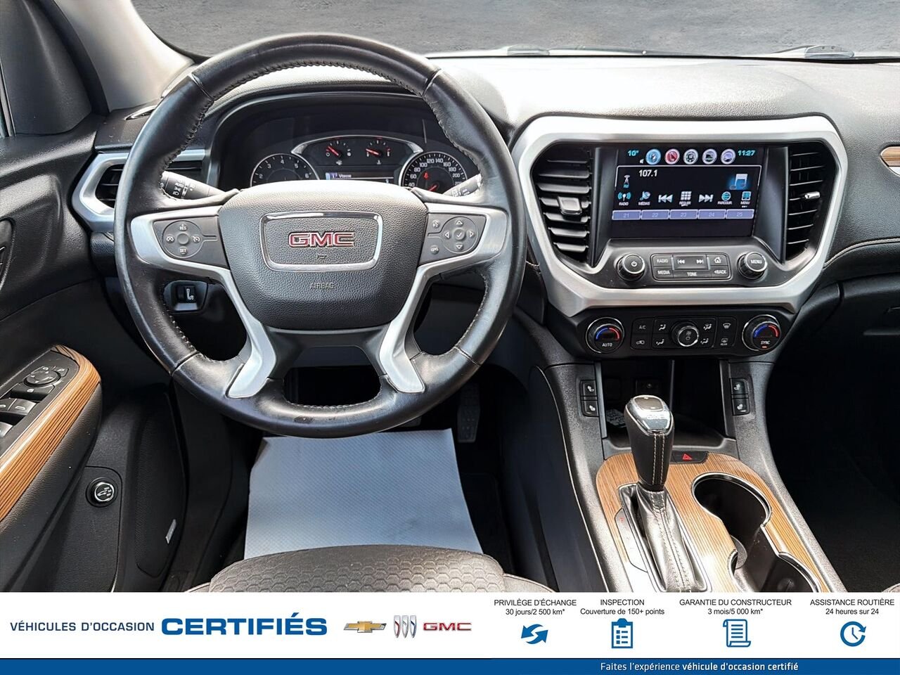 GMC ACADIA SLE 4 portes TA pour SLE-2 2017 Noir Montmagny - photo #8